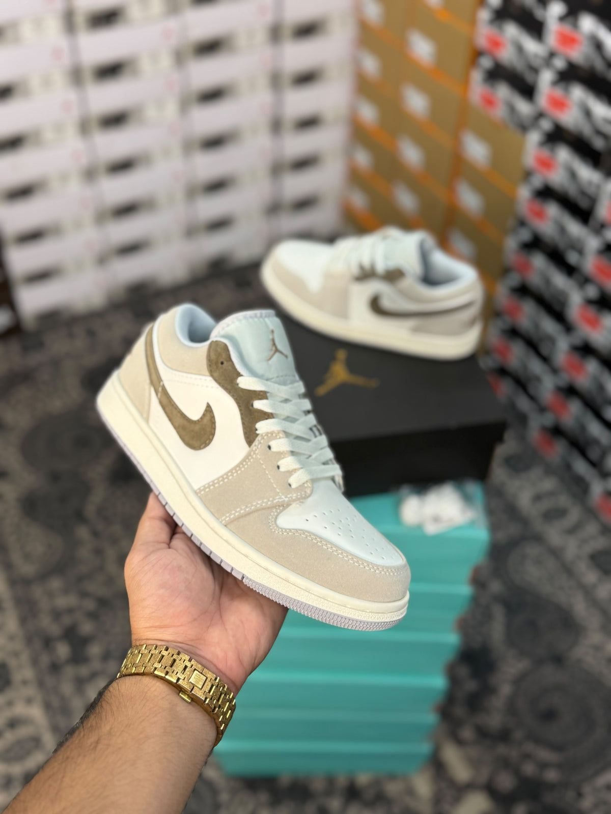 NIKE AIR JORDAN 1 LOW SE LEGEND LIGHT BROWN