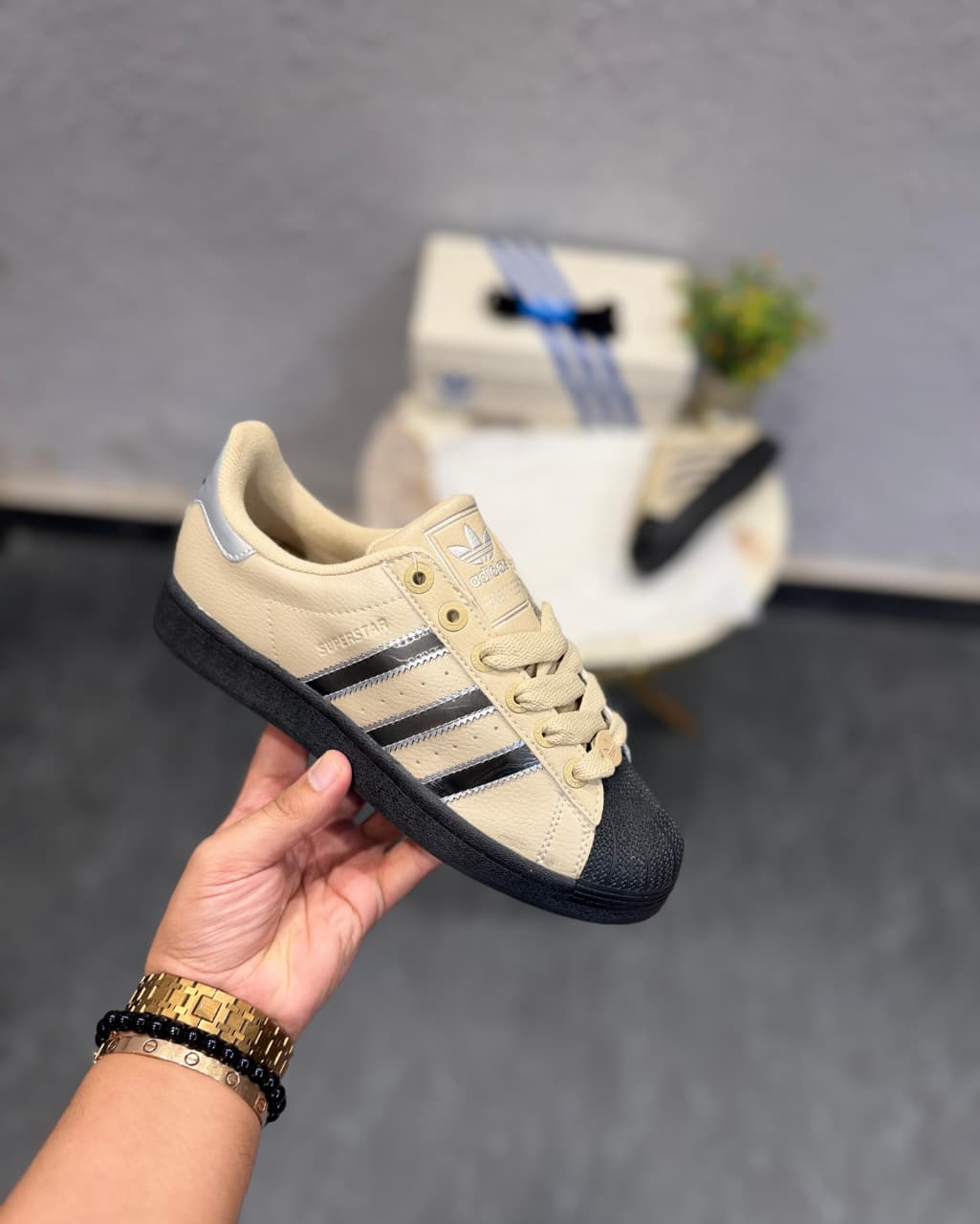 ADIDAS ORIGINALS SUPERSTAR  BEIGE BLACK SILVER
