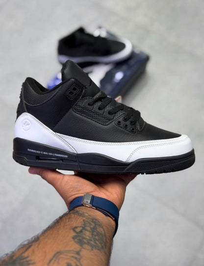 FRAGMENT DESIGN X NIKE AIR JORDAN 3