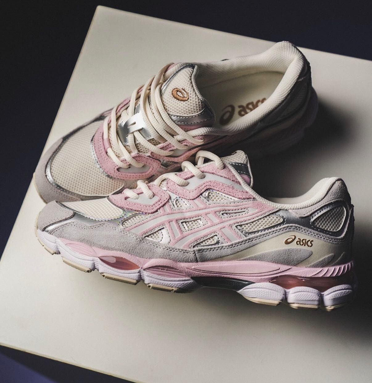 ASICS NYC KYANO GEL