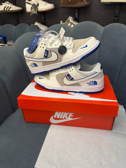 NIKE SB DUNK X NORTH FACE