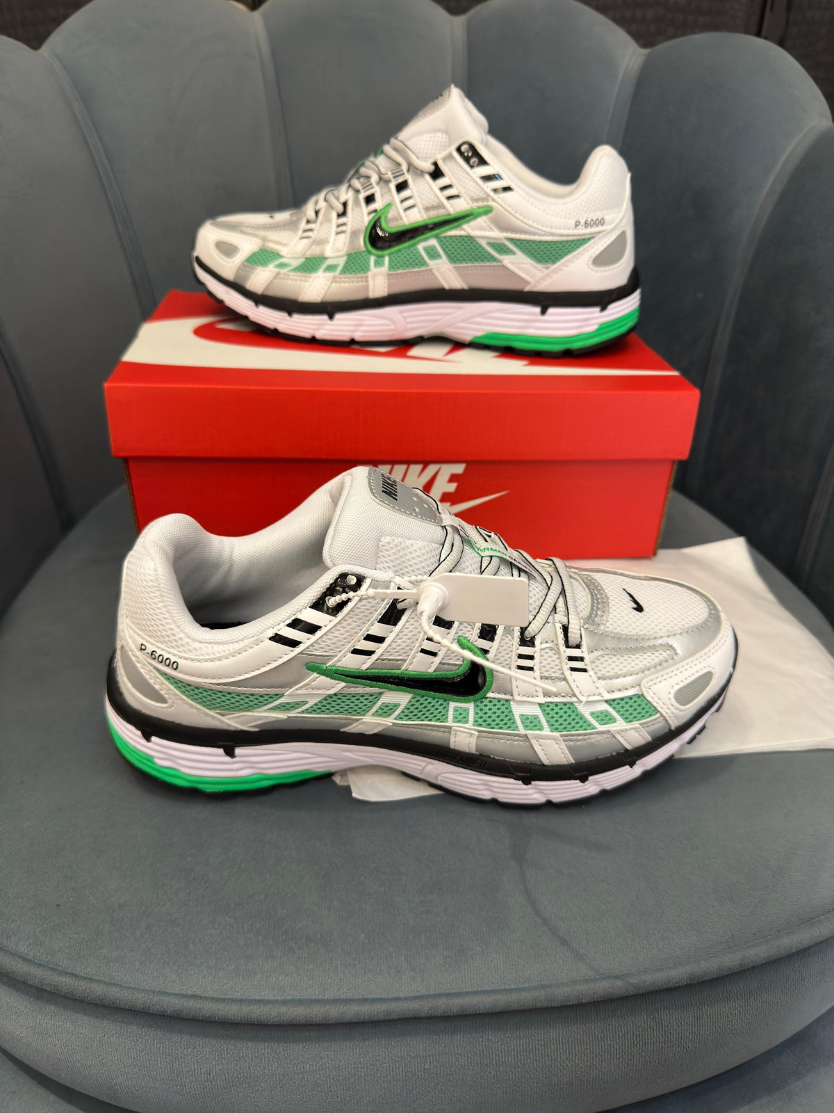 NIKE P6000 TRAINER METALLIC GREEN