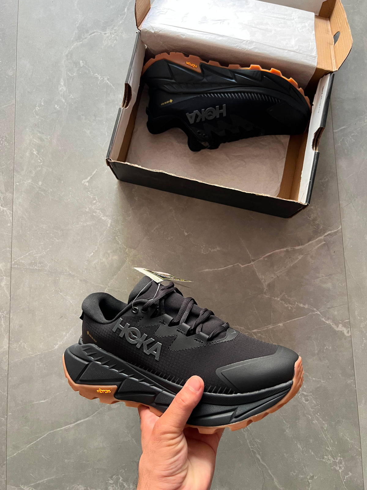 HOKA SKYLINE FLOAT X BLACK