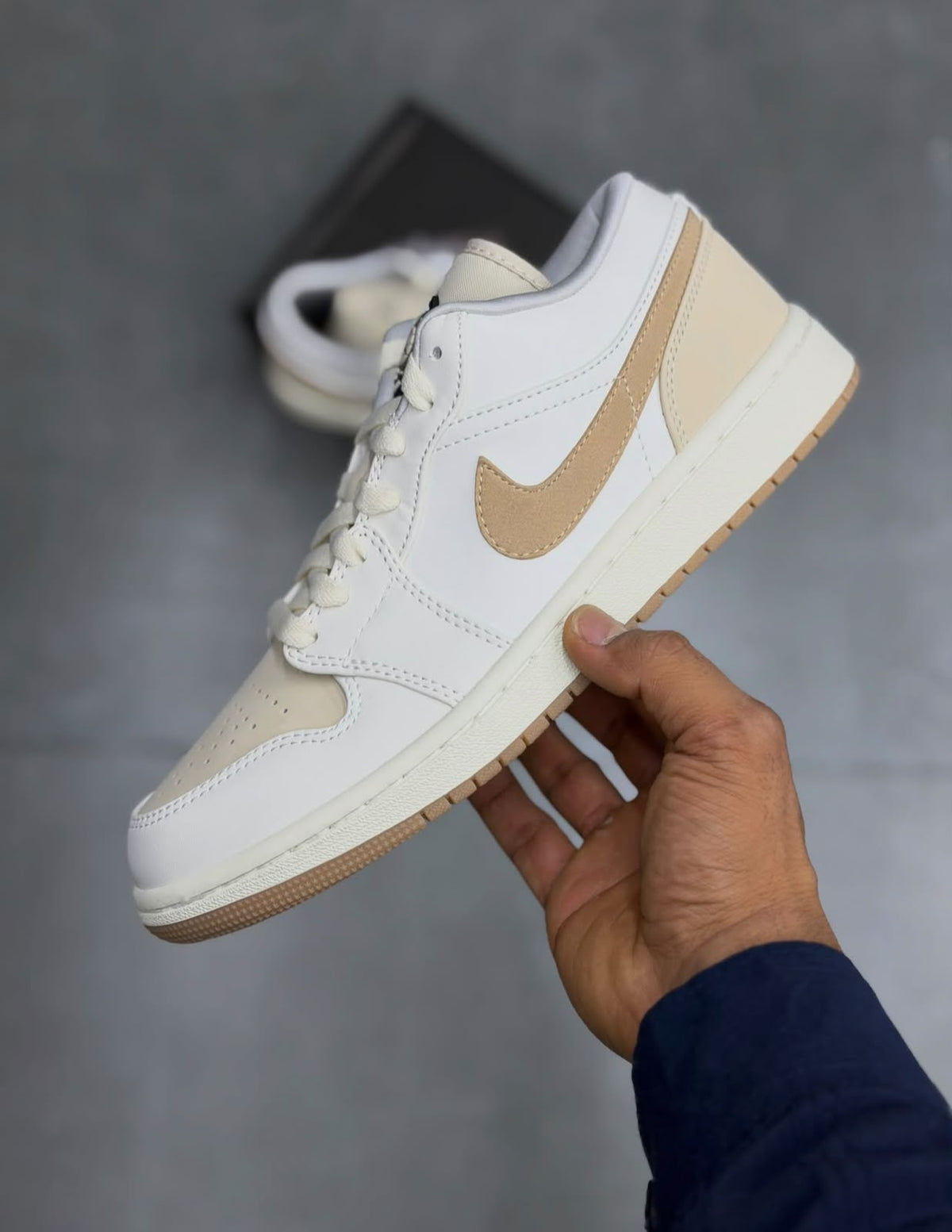 NIKE AIR JORDAN 1 LOW DONGDAN