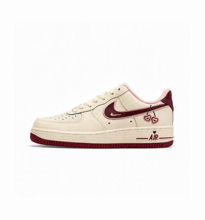NIKE AIRFORCE ONE VALENTINE