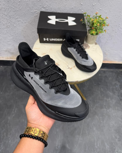 UNDER ARMOUR ECHO SLIPSPEED 4 COLOURS
