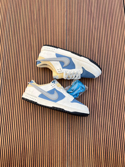 NIKE SB DUNK
