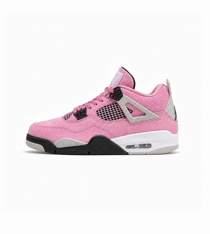 NIKE AIR JORDAN RETRO 4