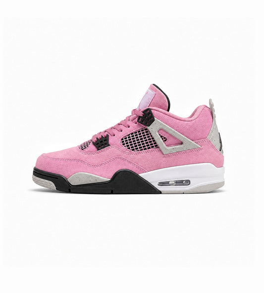 NIKE AIR JORDAN RETRO 4