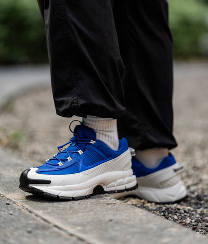 NIKE ZOOM VOMERO ROAM RACER BLUE