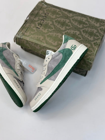 NIKE AIR JORDAN 1 X TRAVIS SCOTT GUCCI GREEN BEIGE
