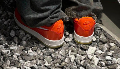 NIKE AIRFORCE ONE FOAMPOSITE METALLIC ORANGE