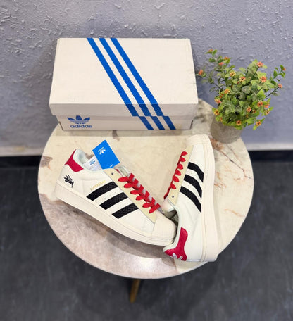ADIDAS  ORIGINALS SUPERSTAR WHITE BLACK RED STUSSY X SUPREME
