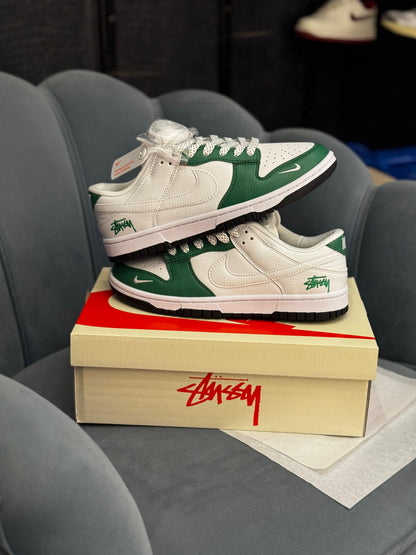 NIKE SB DUNK STUSSY WHITE GREEN 2026