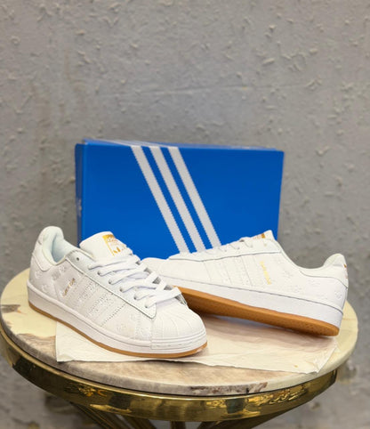 ADIDAS  ORIGINALS SUPERSTAR EMBOSSED WHITE GUM