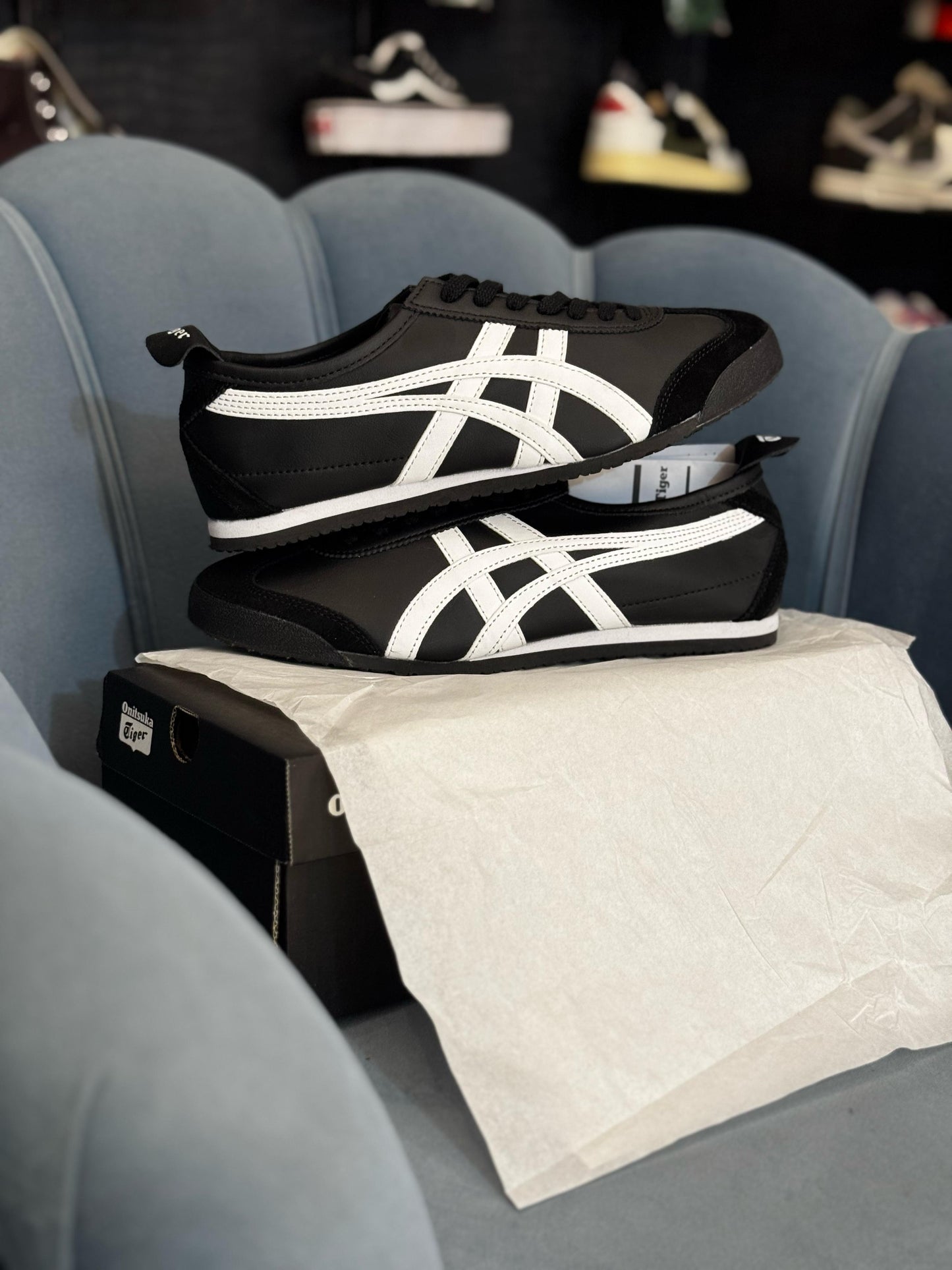 ONITSUKA TIGER LEATHER MEXICO 66
