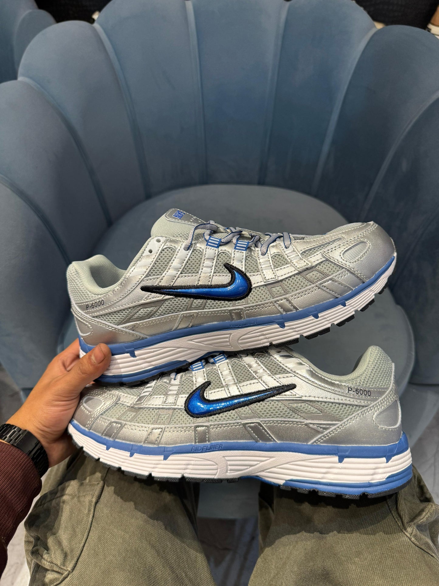 NIKE P6000 LASER BLUE