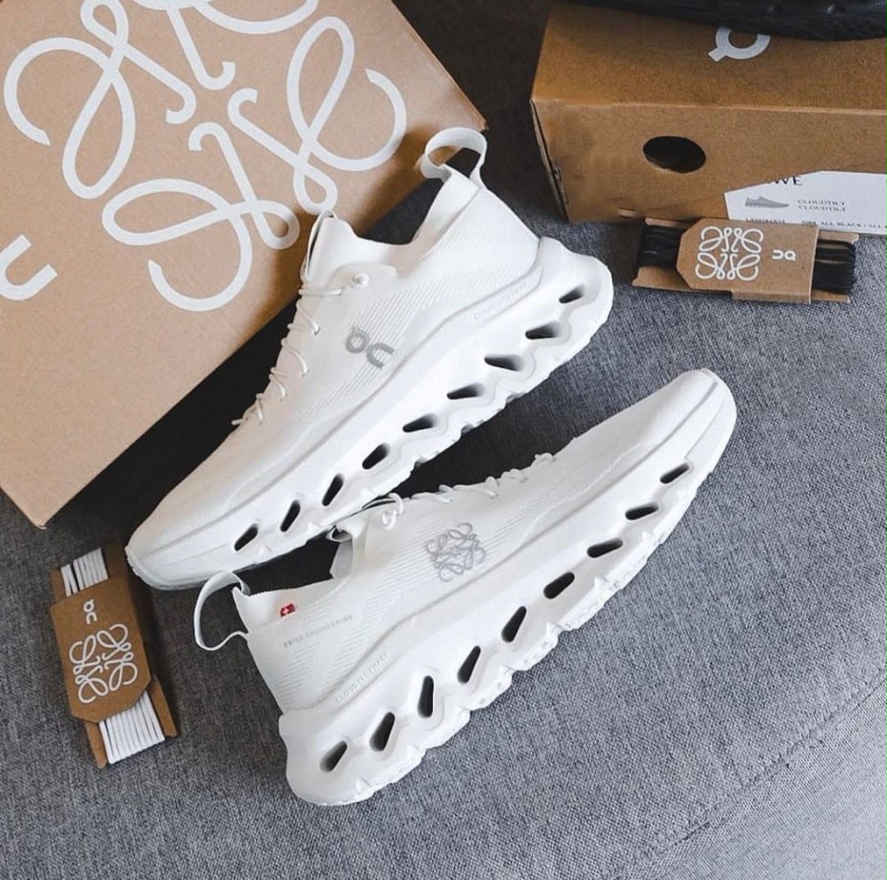 LEOWE X ON CLOUDTILT ALL WHITE