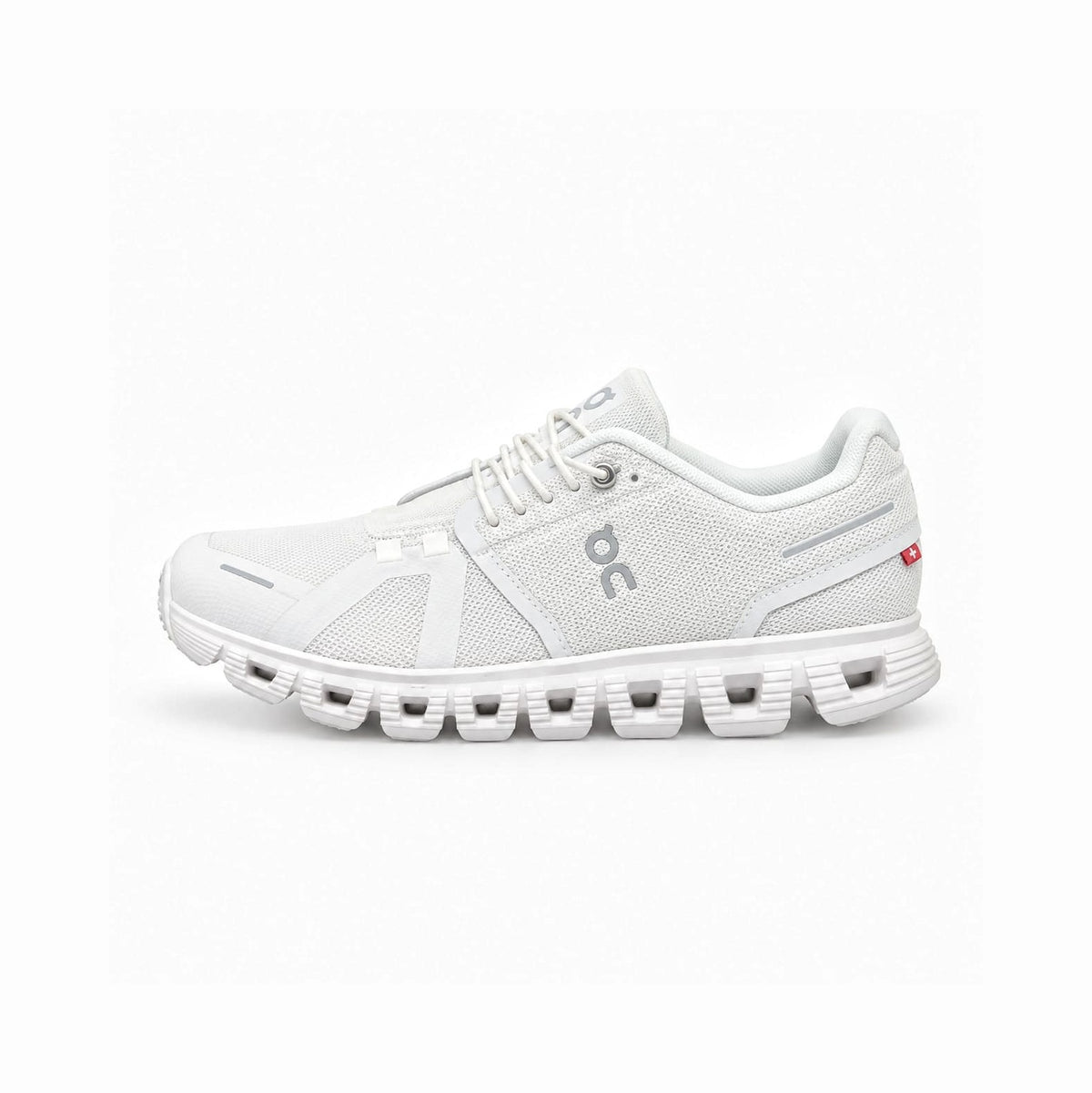 ON CLOUD 6 WATERPROOF RUNNING