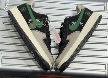 NIKE AIRFORCE ONE X HEART CHROME