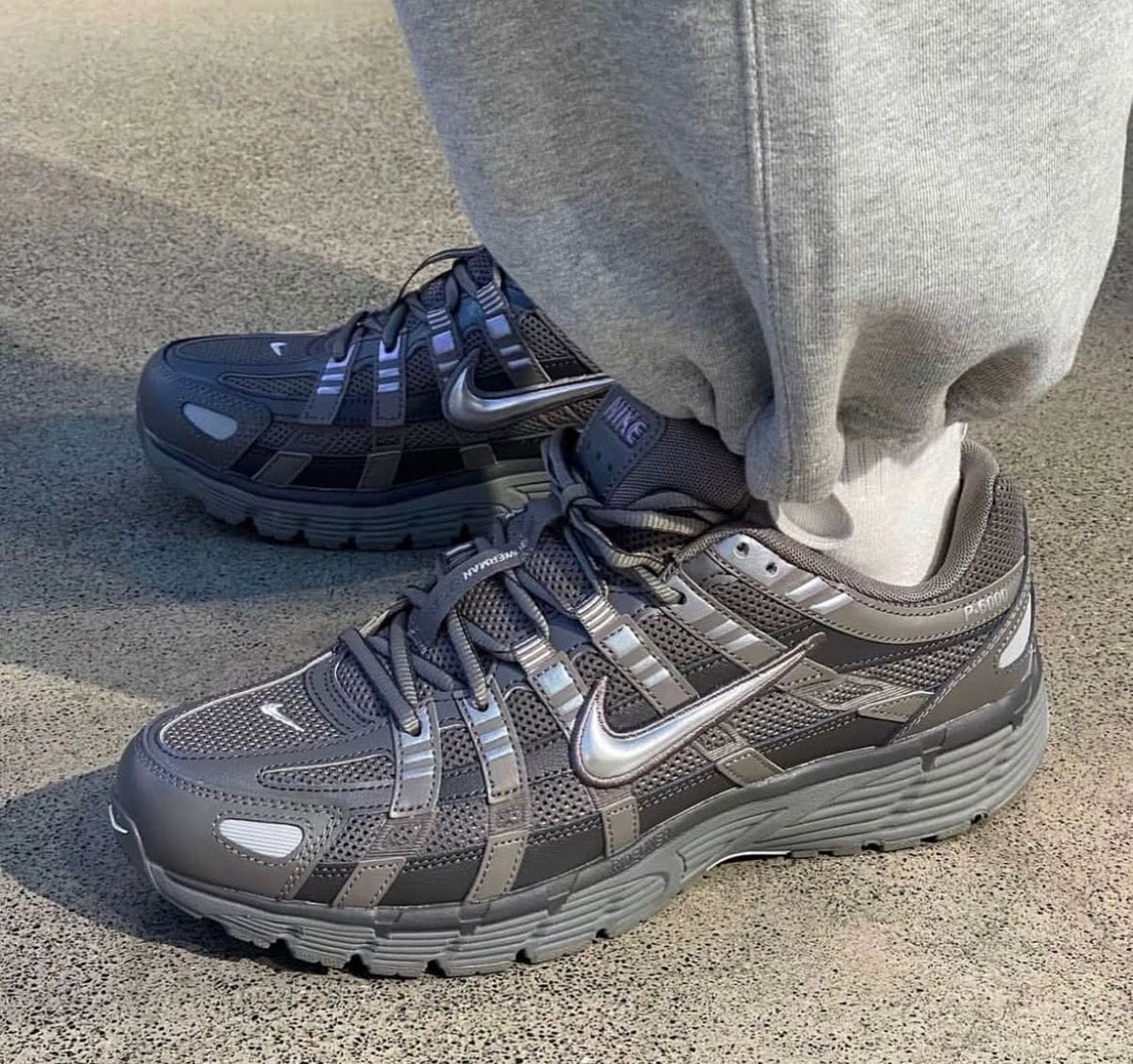 NIKE P6000 TRAINER GREY