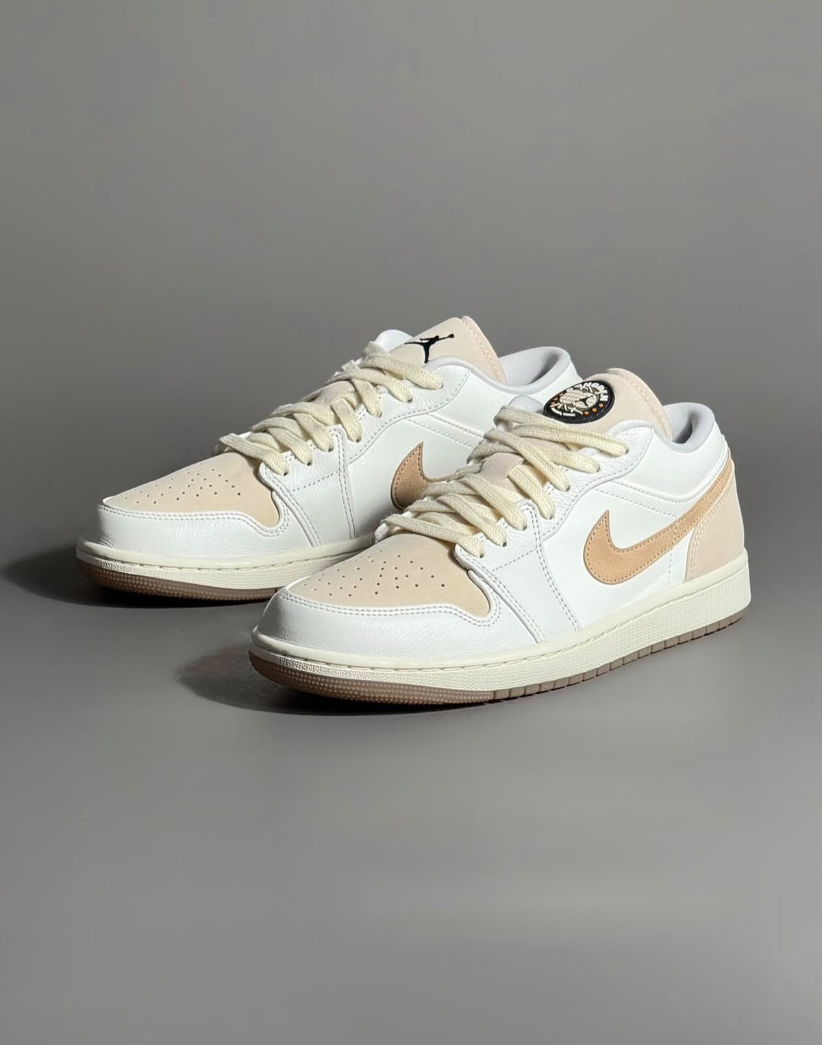 NIKE AIR JORDAN 1 LOW DONGDAN