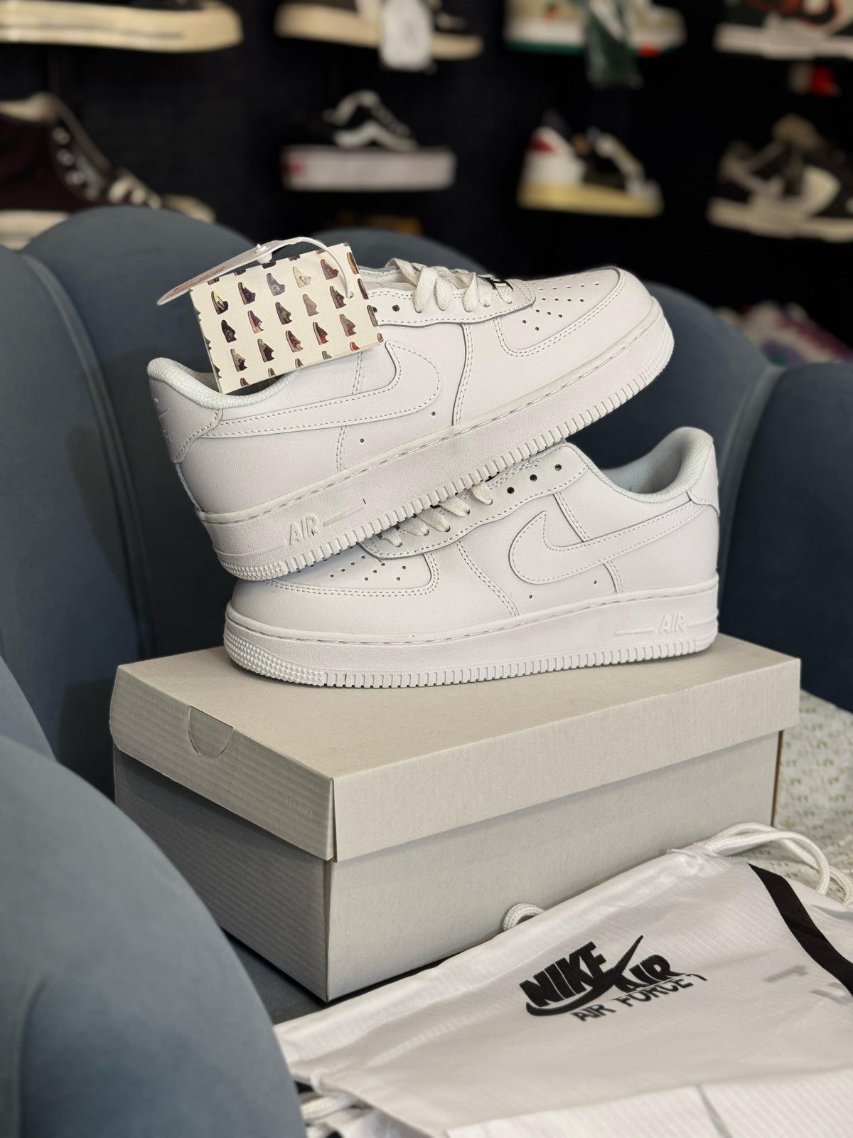 NIKE AIRFORCE WHITE UA QUALITY
