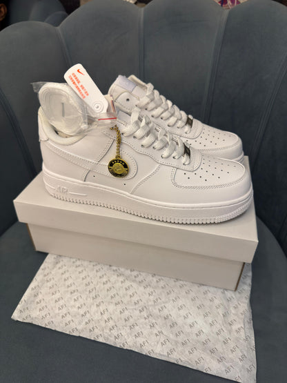 NIKE AIRFORCE WHITE 10@ QUALITY