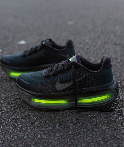 NIKE VOMERO PREMIUM SAIL