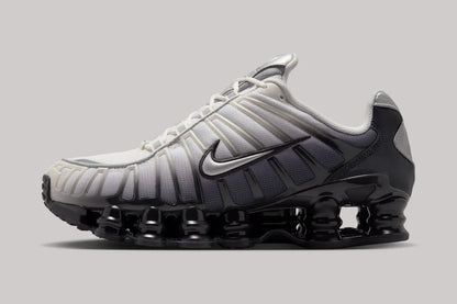 NIKE SHOX TL OFF NOIR METALLIC SILVER