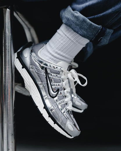 NIKE P 6000 SILVER