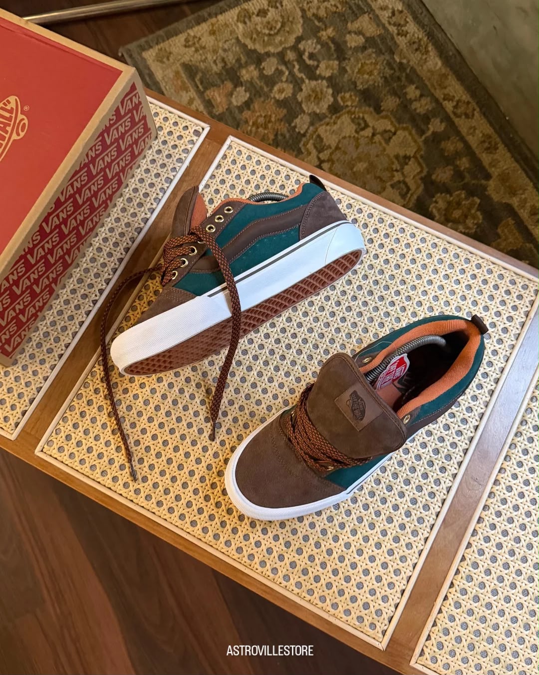 VANS OLD SKOOL KNU