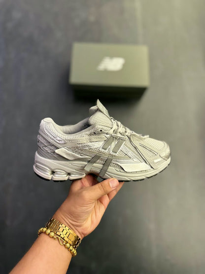 NEW BALANCE 1906 A CONCRETE SILVER METALLIC