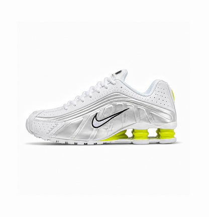 NIKE SHOX R4