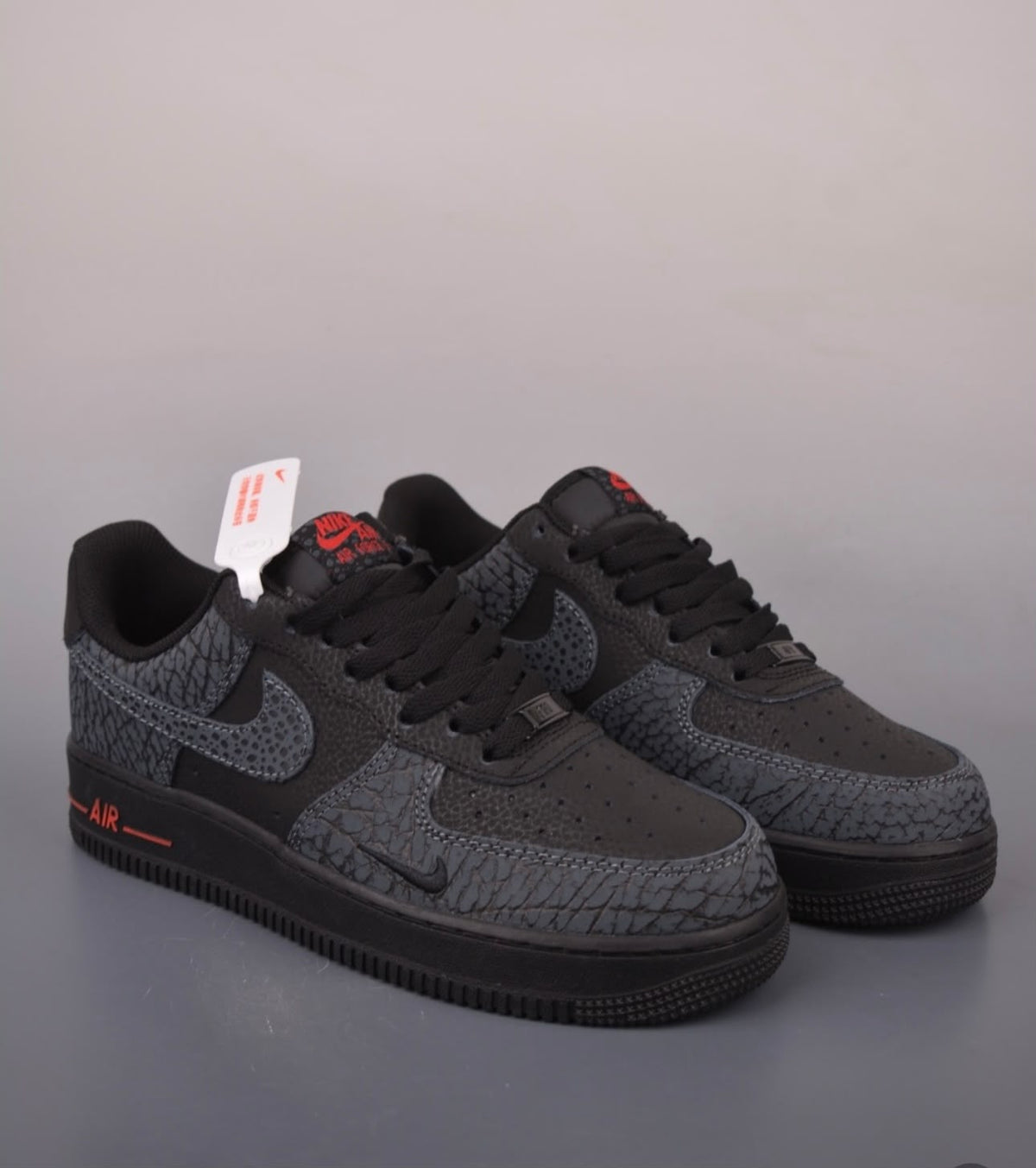 NIKE AIRFORCE 1 HELLFIRE