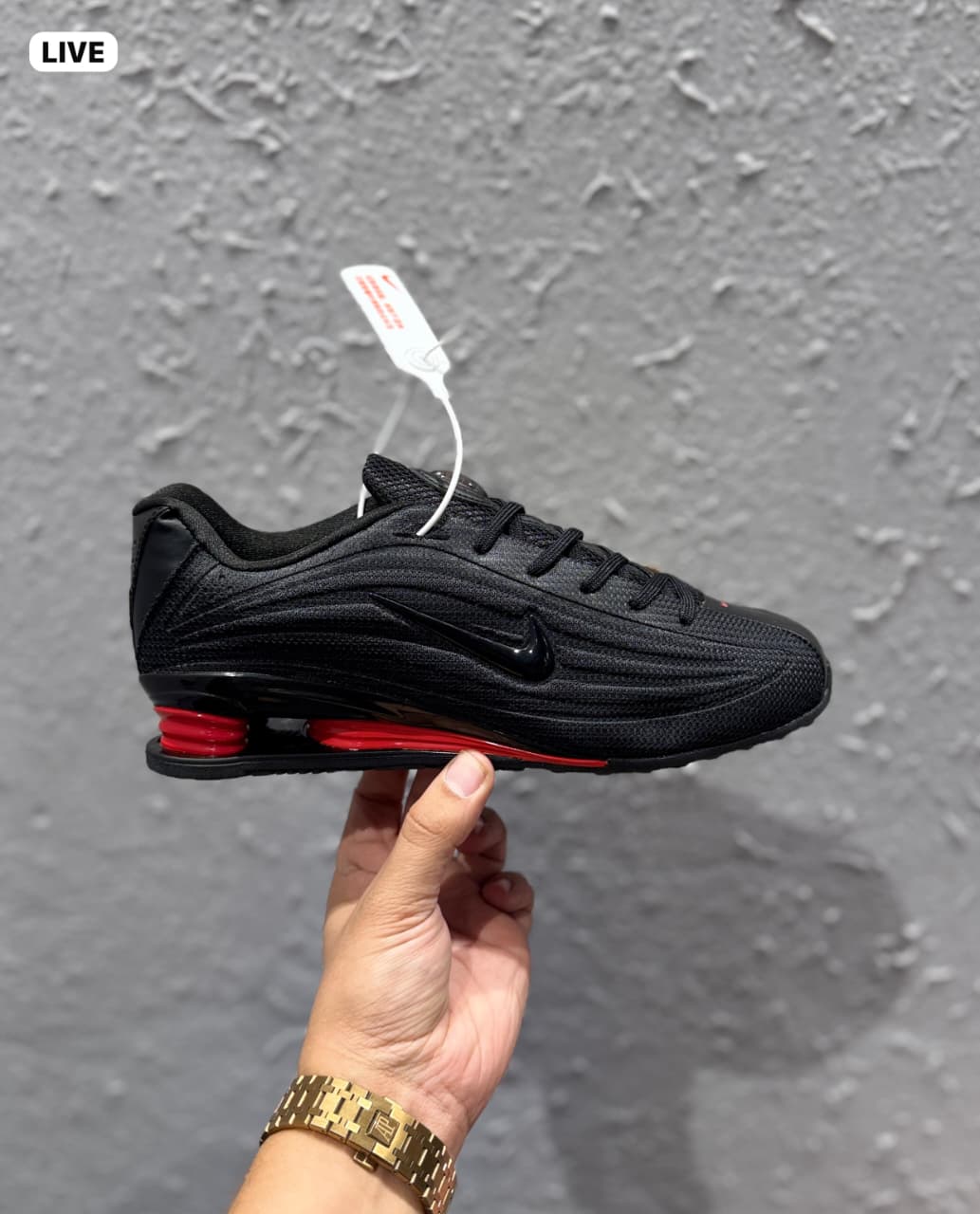 NIKE SHOX Z REIMAGINANES 2026