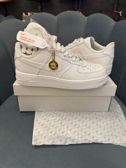 NIKE AIRFORCE WHITE 10@ QUALITY