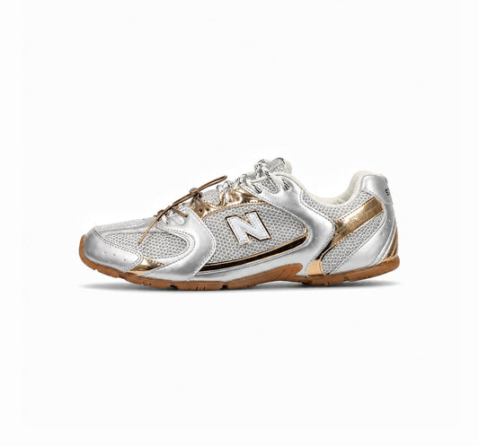 NEW BALANCE 530 X MIU MIU GOLD