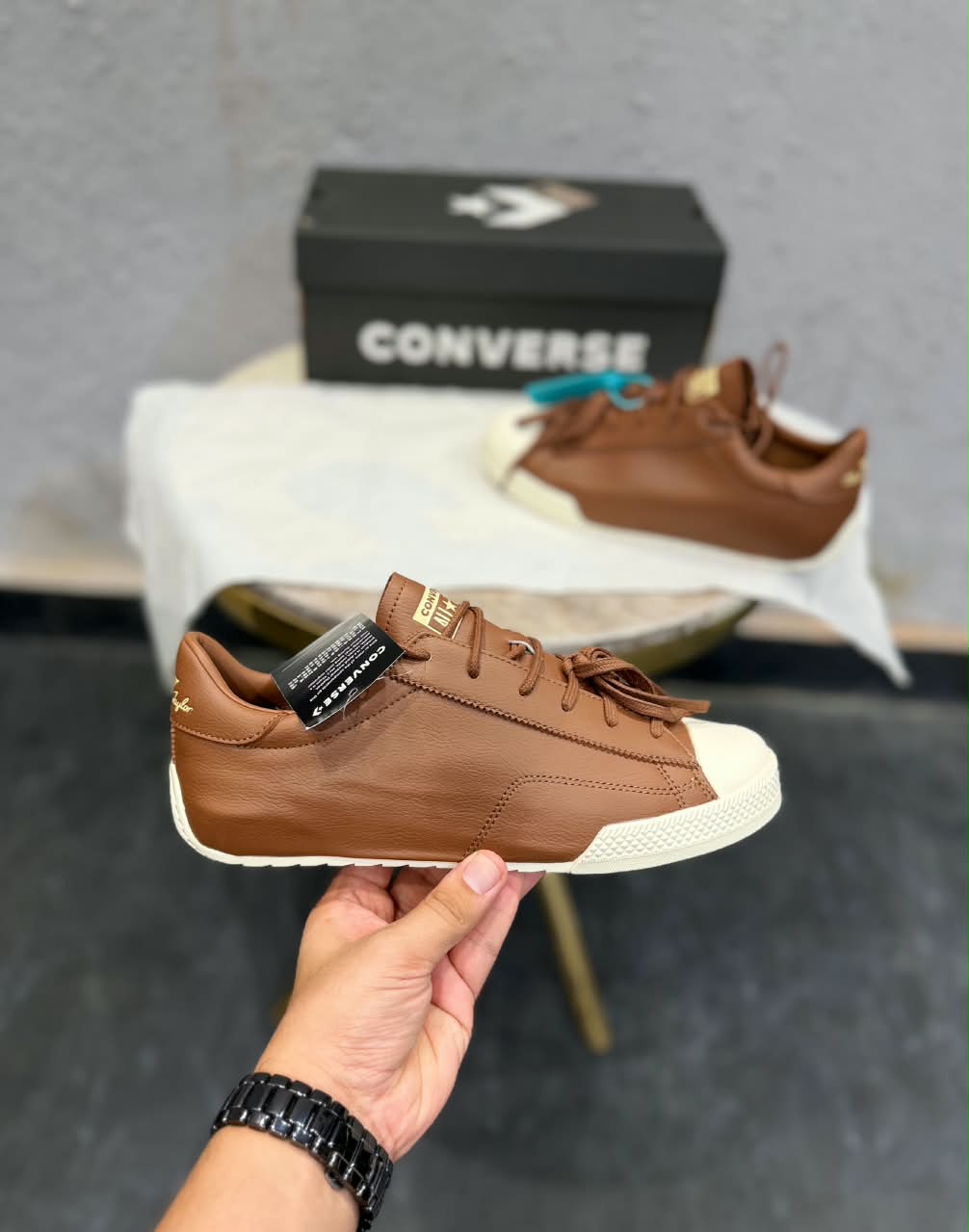 CONVERSE CHUCK TAYLOR LO LEATHER 2026