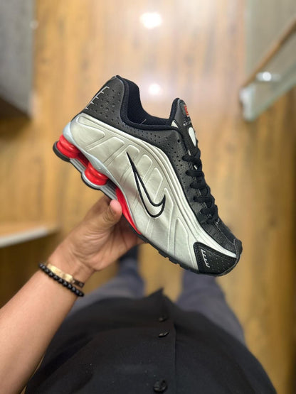 NIKE SHOX SILVER RED
