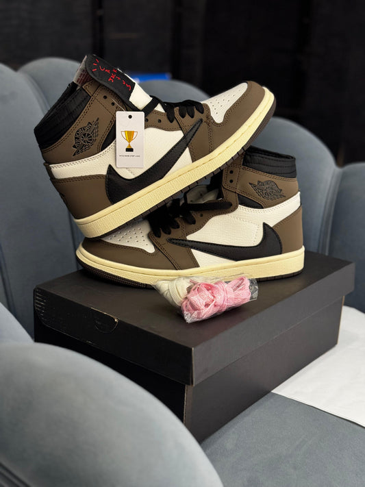 AIR JORDAN TRAVIS SCOTT HIGH MOCHA MID