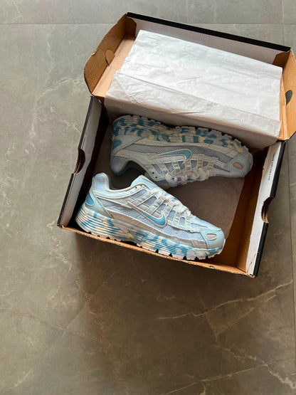 NIKE P6000