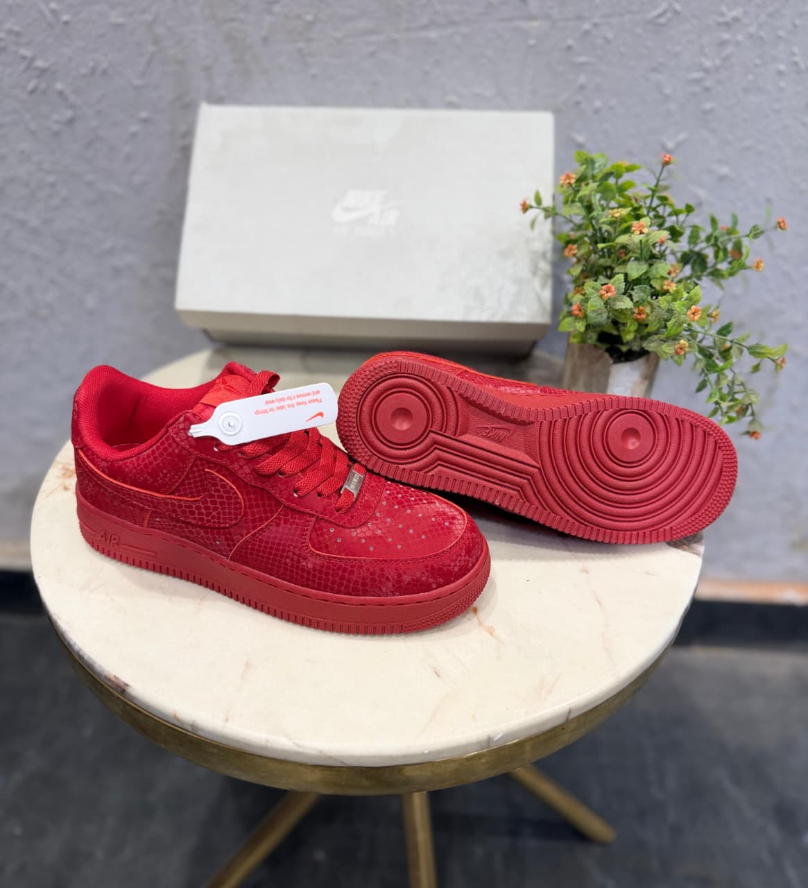 NIKE AIRFORCE ONE KOBE BRYANT RED