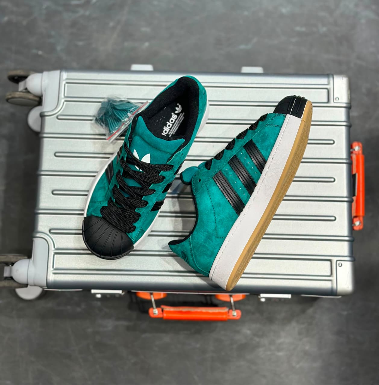 ADIDAS ORIGINALS SUPERSTAR  2ND GENERATION DARK GREEN