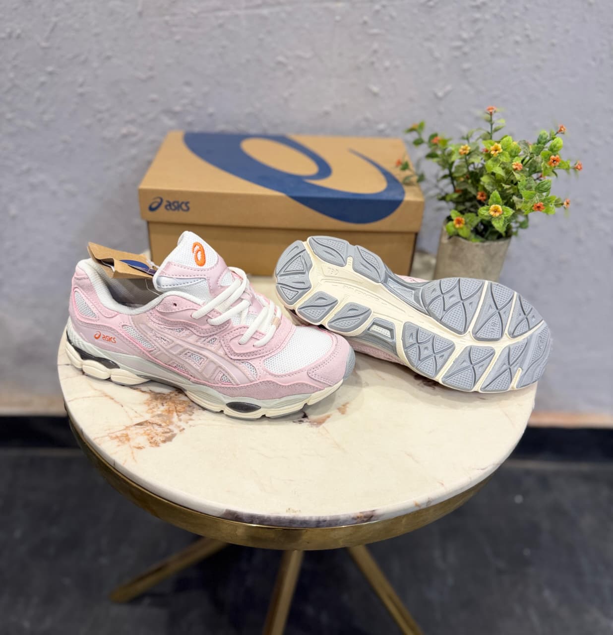 ASICS NYC KYANO GEL