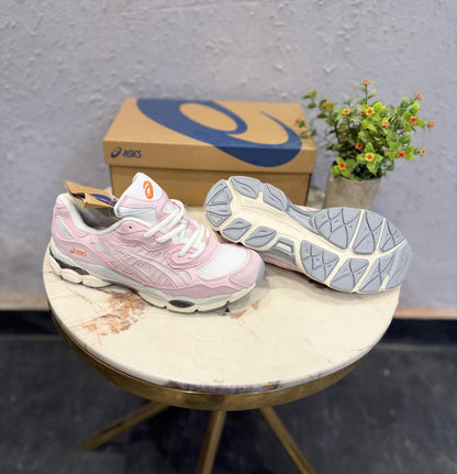ASICS NYC KYANO GEL