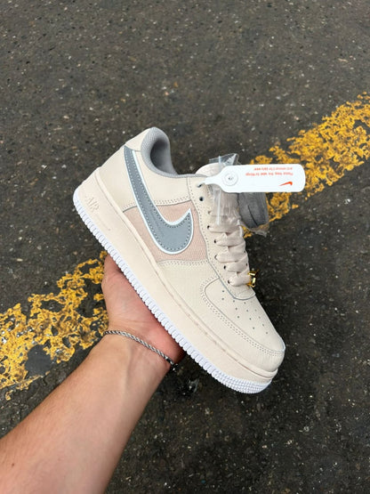 NIKE AIRFORCE 1 LOW SAND DRIFT BEIGE CREAM