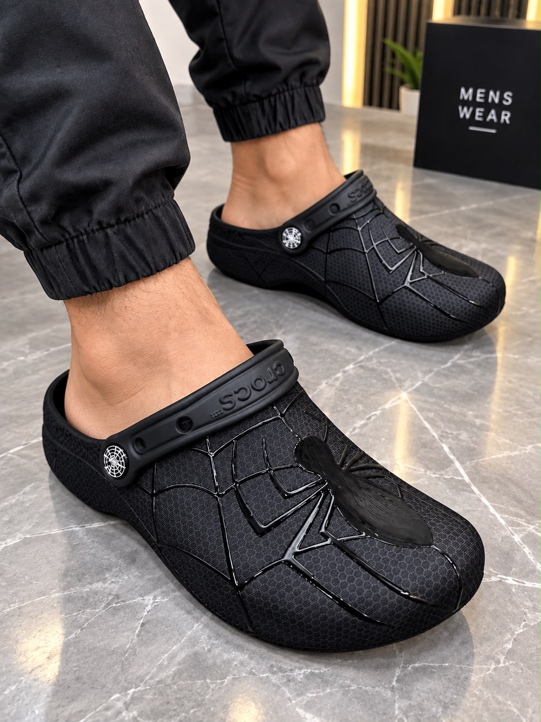 CROCS X  SPIDERMAN BLACK CLOG