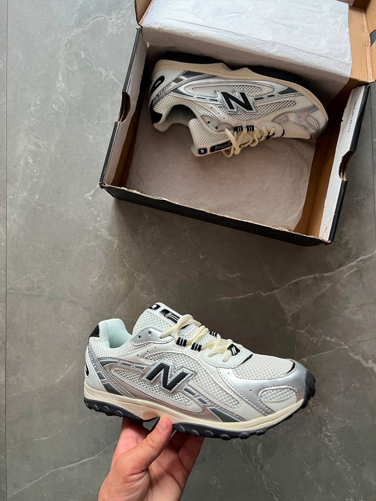 NEW BALANCE 204L PREMIUM QUALITY