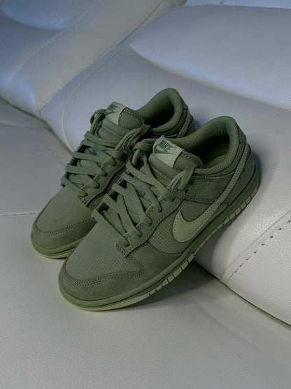 NIKE SB DUNK OIL AURA GREEN